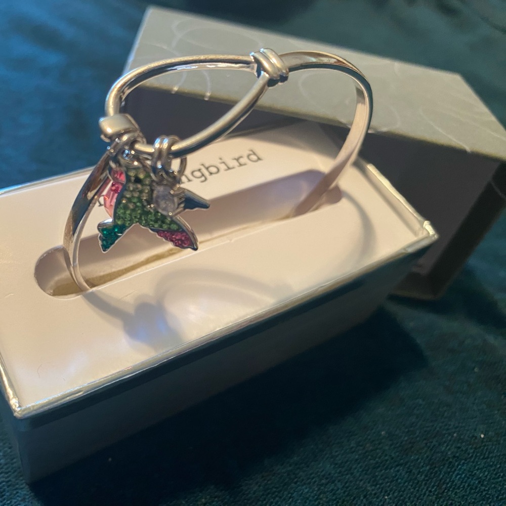 Women’s bracelet